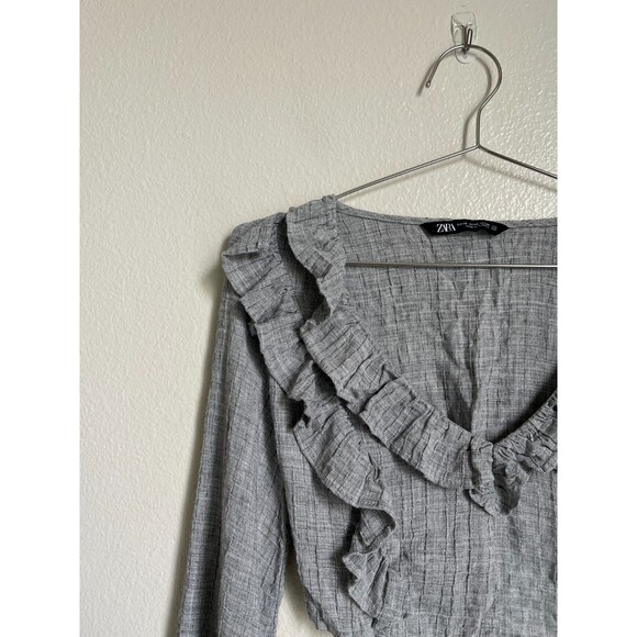 Zara Crop Ruffled Top in Gray Size XS - Picture 2 of 5